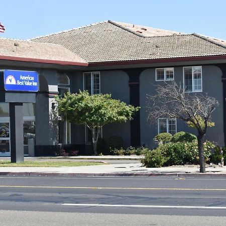 Baymont By Wyndham Manteca Hotel Kültér fotó